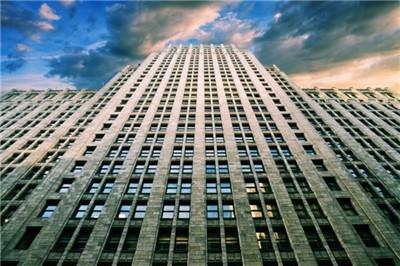 空氣濕度。如果你居住的城市相對潮濕的話(huà)，6~8層醉佳。